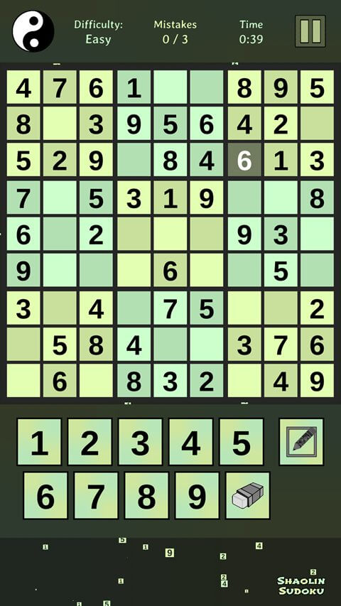 Shaolin Sudoku in its green theme: a sudoku in progress with a yin-yang button, the difficulty, mistakes and time above the grid and a number pad below